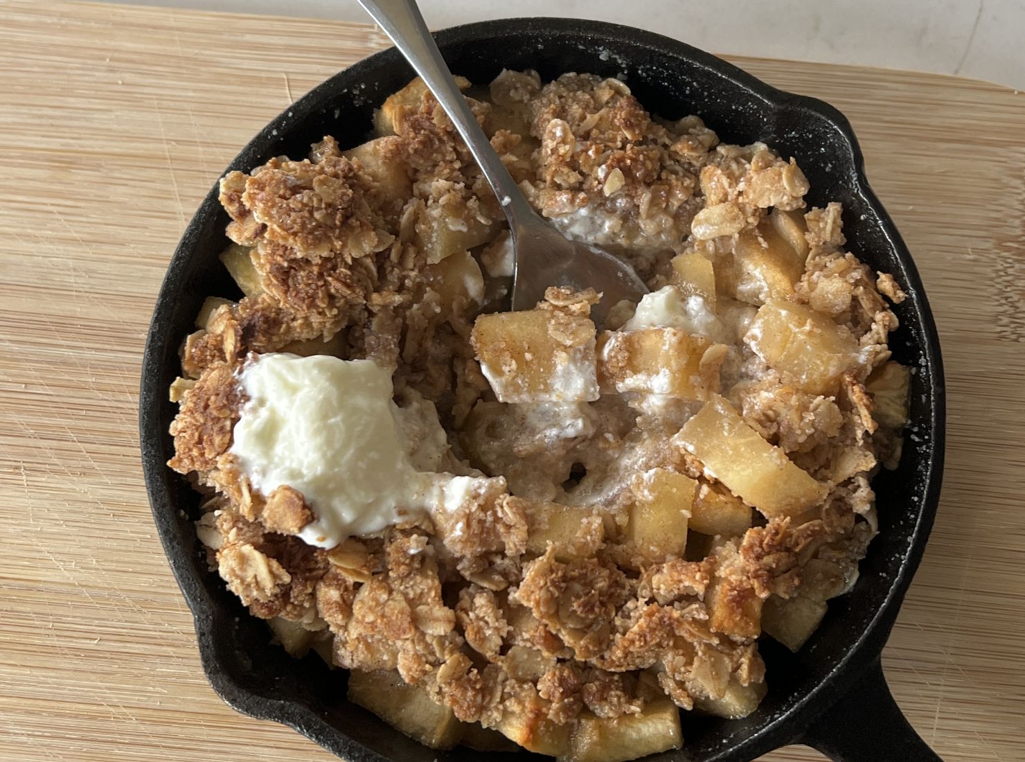 Friday Fuel: Single Serve Apple Crumble